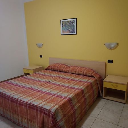 Meridian 45 A3 Peschiera del Garda Luaran gambar