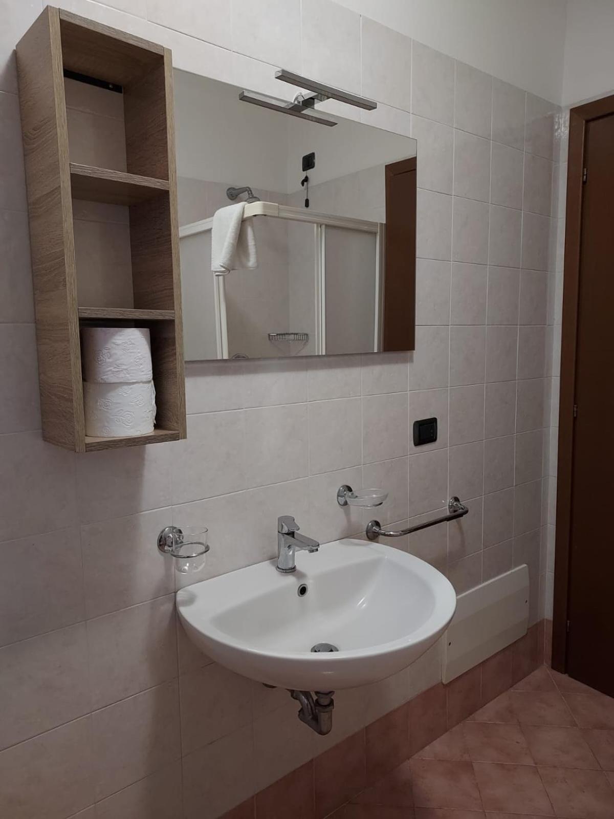 Meridian 45 A3 Peschiera del Garda Luaran gambar