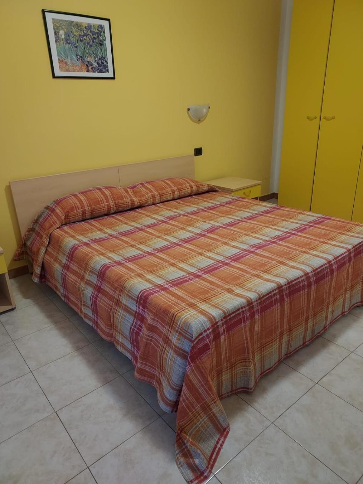 Meridian 45 A3 Peschiera del Garda Luaran gambar